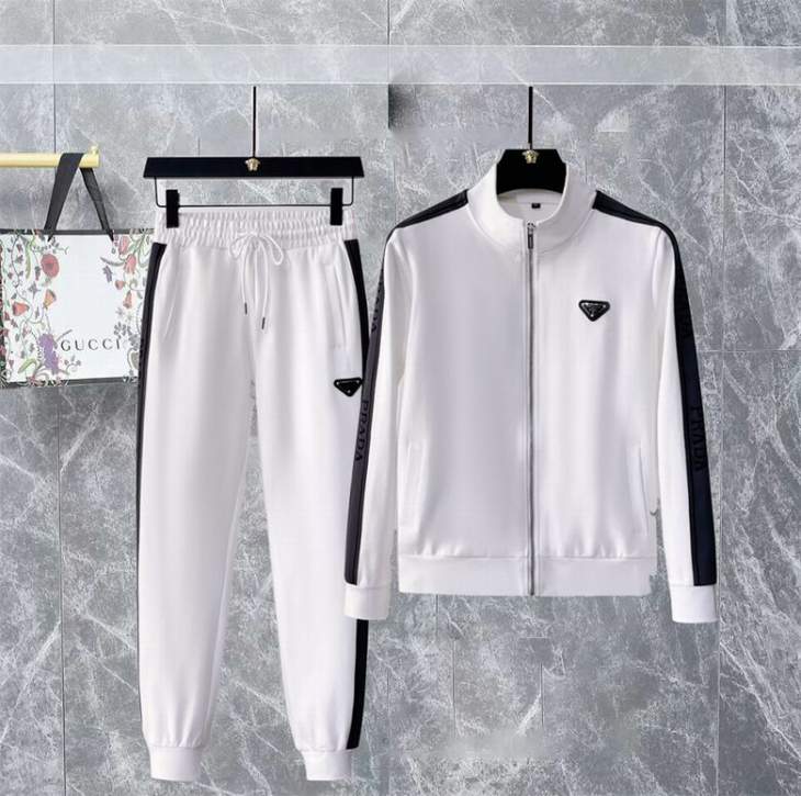 Picture of Prada Sweater Suits _SKUPradaM-4XL12yn0542097